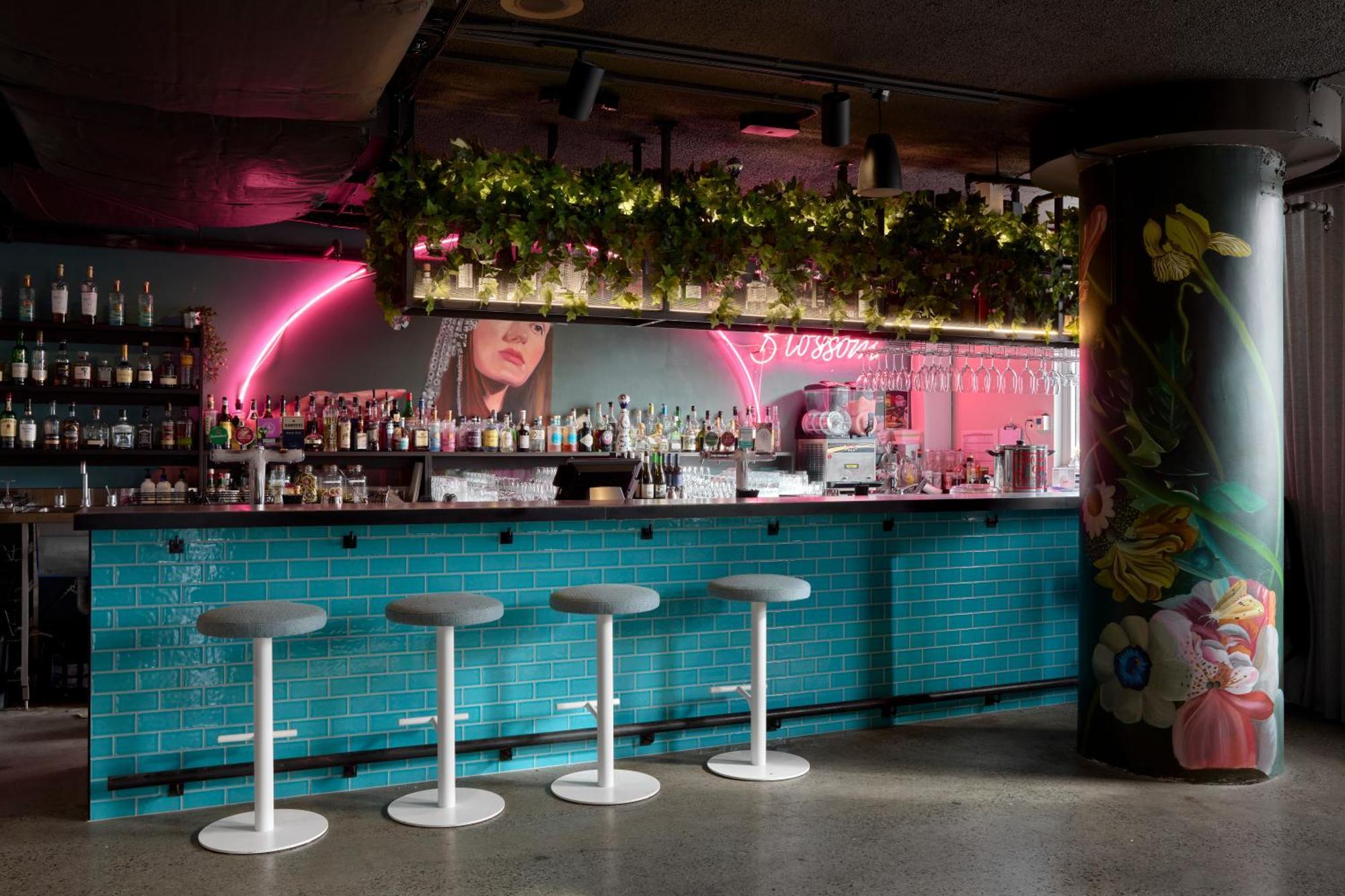 Pullman Melbourne City Centre Eksteriør billede The bar at the 2018 edition of the festival